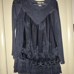 Blue Jean look twwo layers lace on top with rosesSize small but it runs big